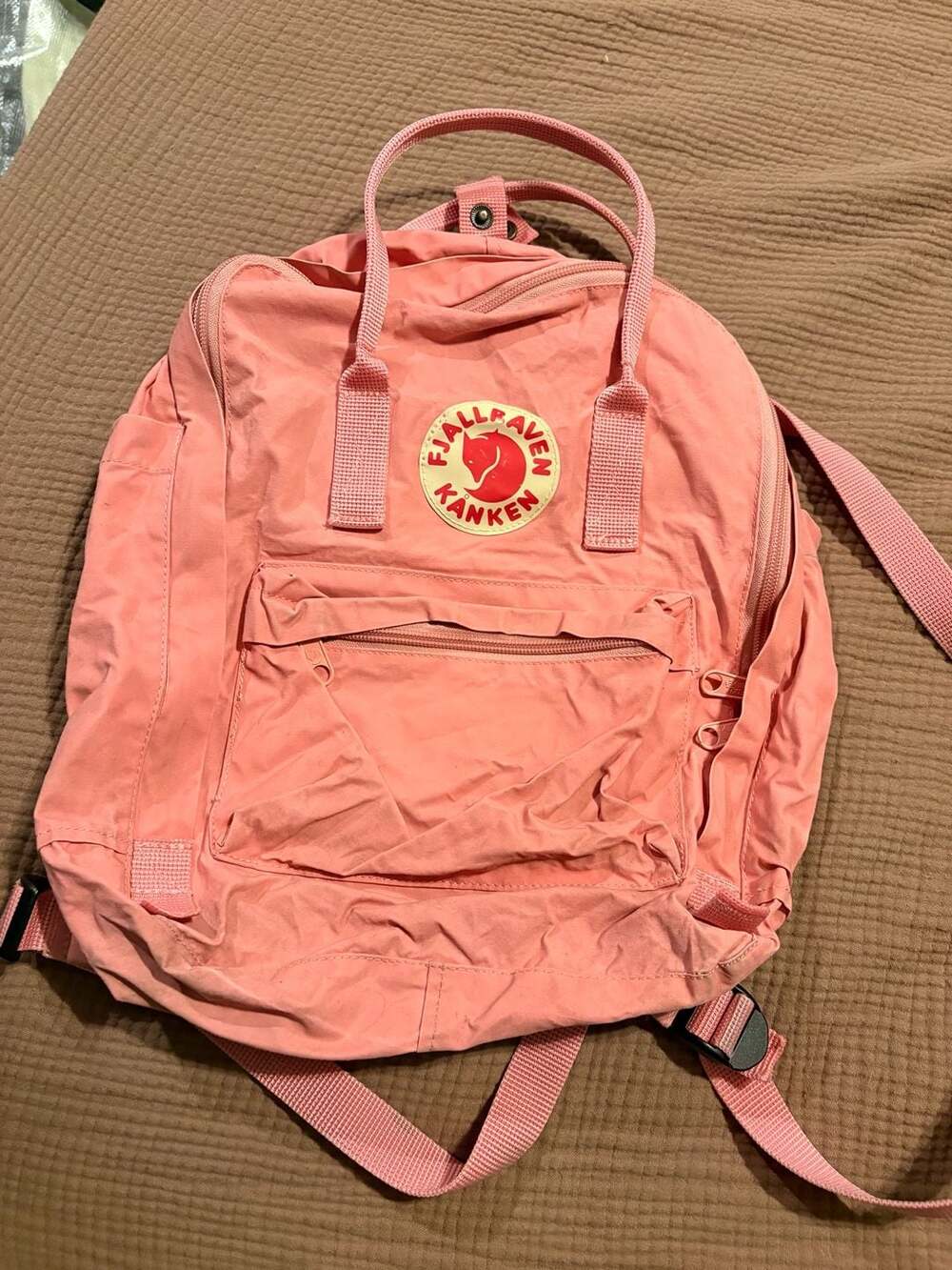 Fjallraven Kanken Backpack Pink